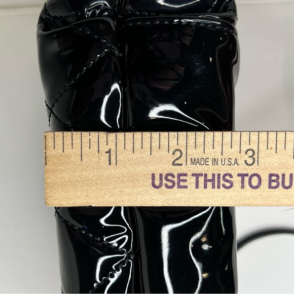 Coach Poppy Liquid Gloss Black Patent Leather quilted cross body Shoulder Bag - Picture 12 of 12